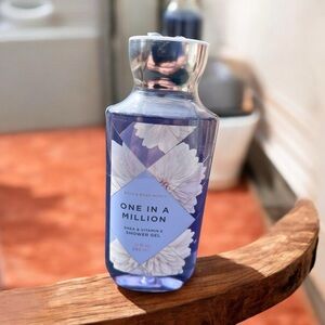Bath & Body Works ONE IN A MILLION  Shower Gel Brand New sealed